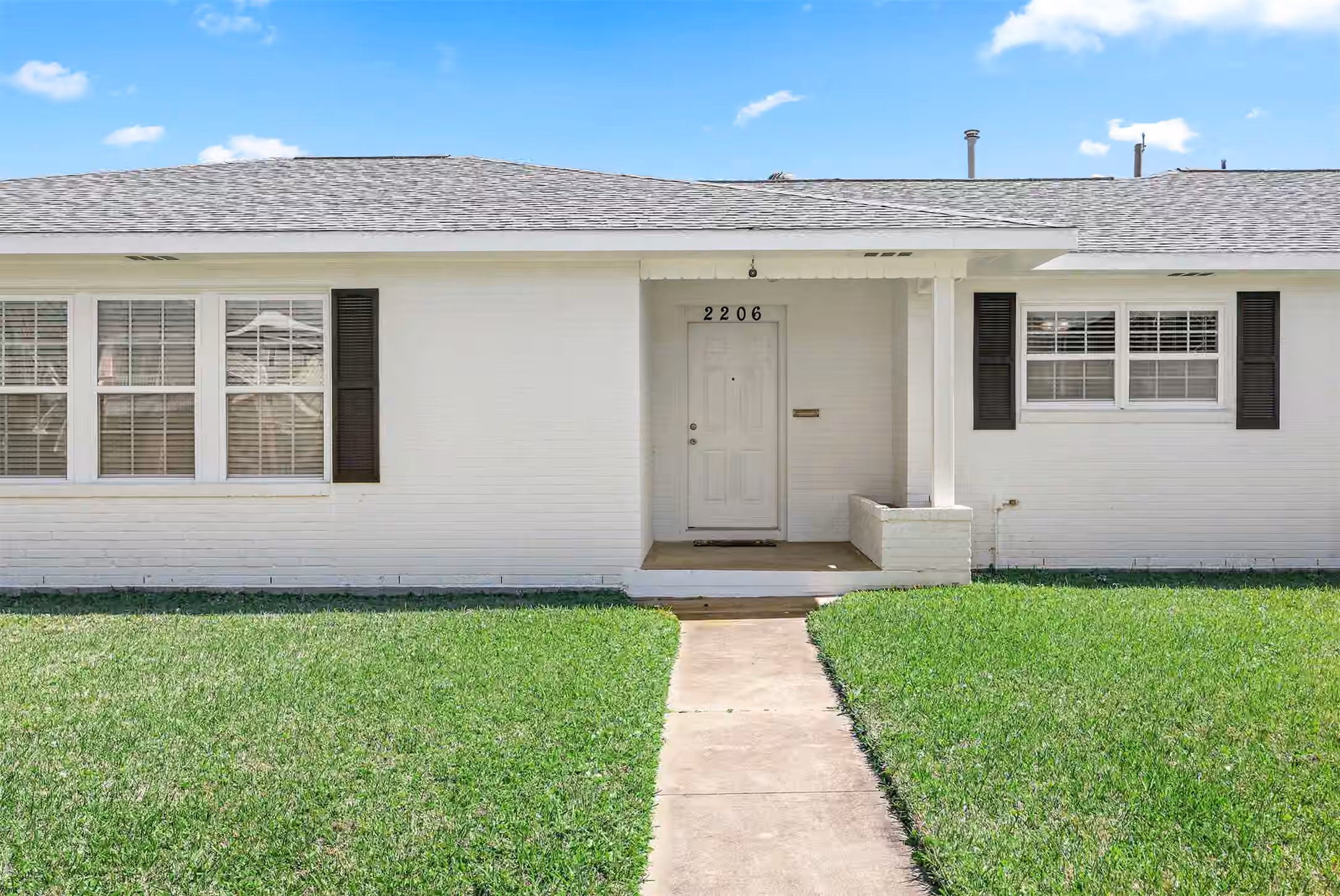Photo 4 of 2206 Wimcrest Street, Galveston, TX