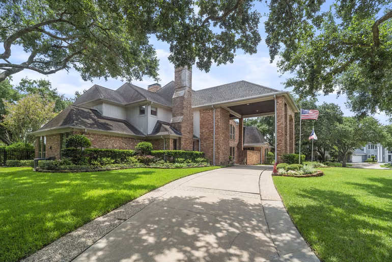 Photo 7 of 3 Regent Court, Sugar Land, TX