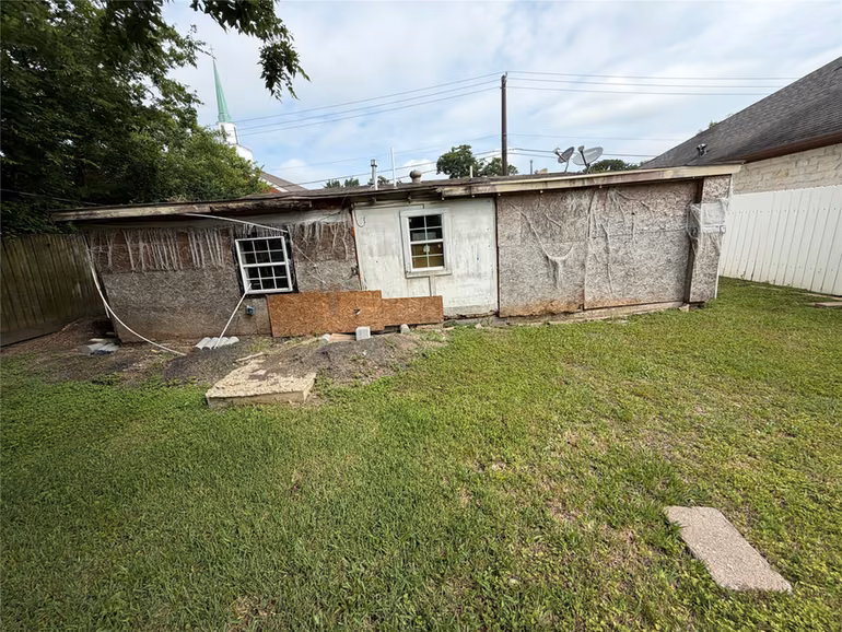 Photo of 310 Georgia Street, Houston, TX 77587