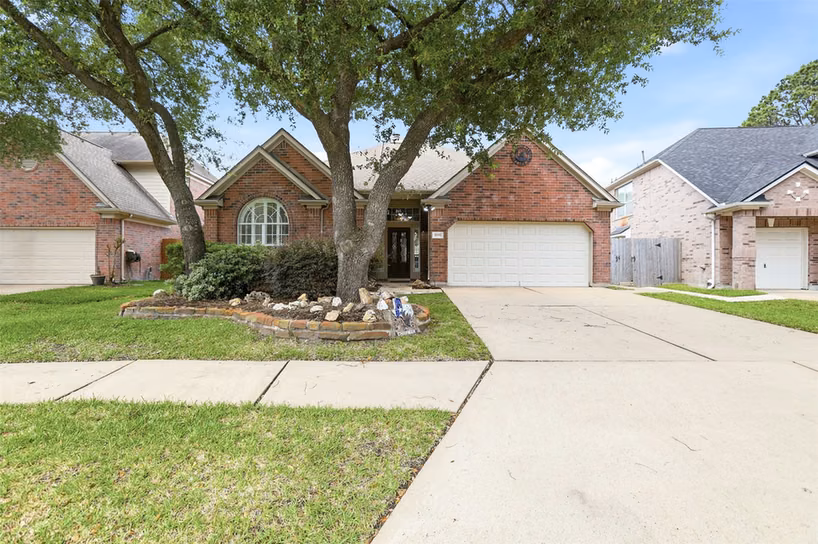 Photo 2 of 12115 Canyon Glen Drive, Houston, TX