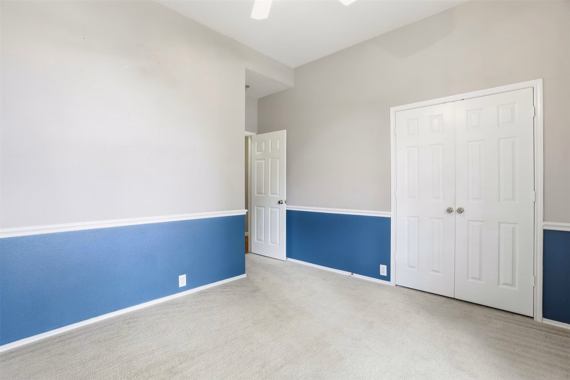 Photo 5 of 12115 Canyon Glen Drive, Houston, TX