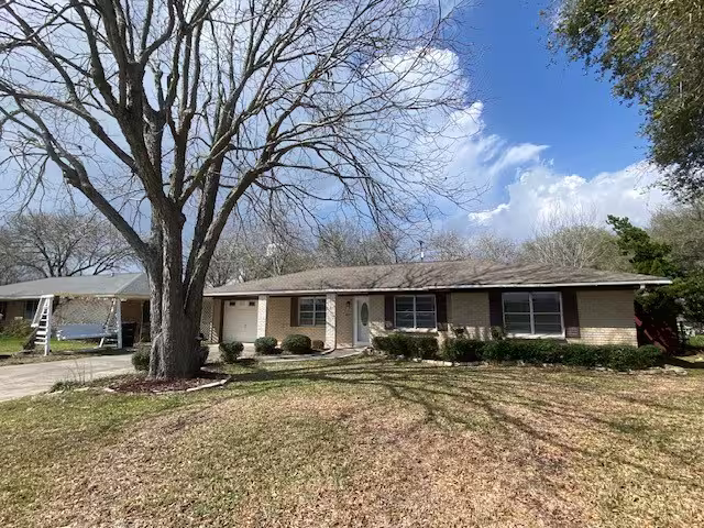 Photo of 514 Green Avenue, Palacios, TX