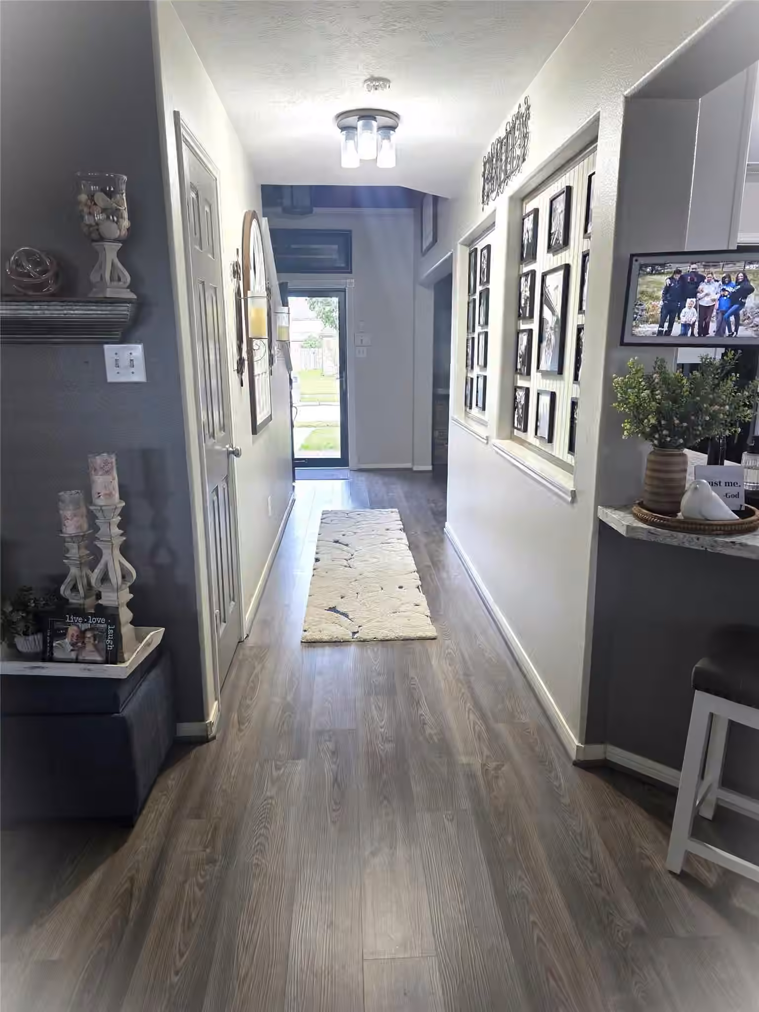 Photo 4 of 2301 Zavalla Drive, Deer Park, TX