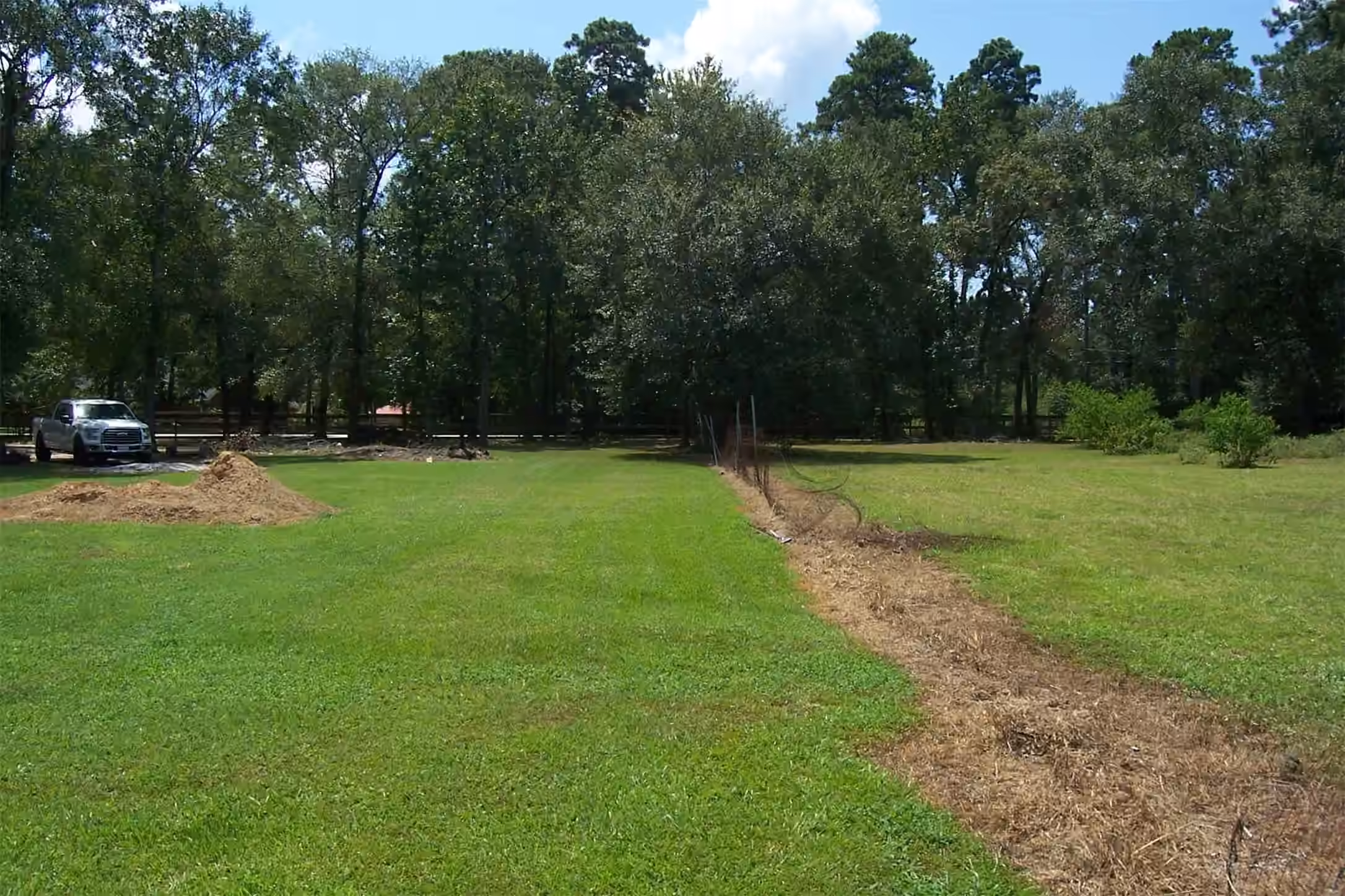 Photo 6 of 12110 HILLCREST DR, Pinehurst, TX