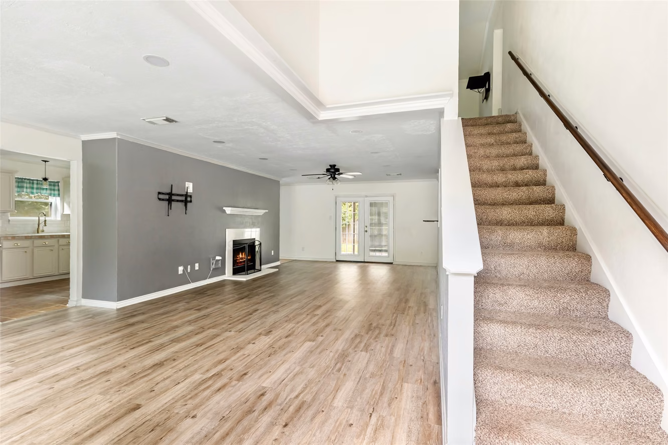 Photo 3 of 18275 Hollyberry Court, Porter, TX