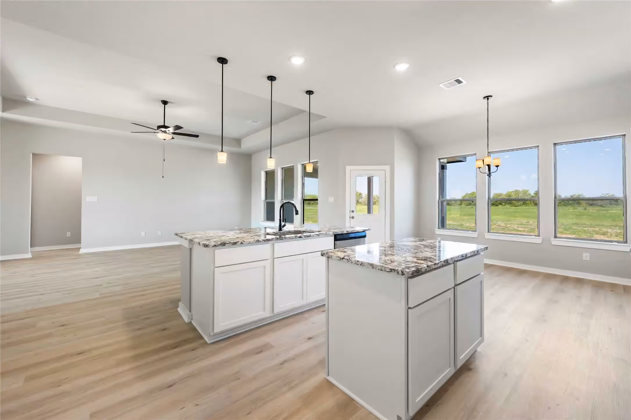 Photo 7 of 6702 Pelican Lane, Beasley, TX