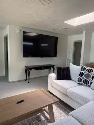 Photo 4 of 13014 Wood Harbour Drive, Montgomery, TX