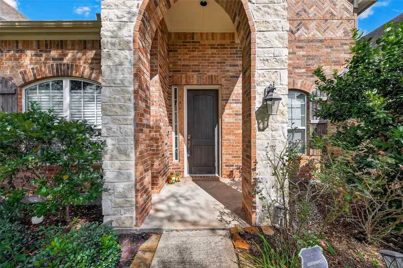 Photo 4 of 623 Orlandis Lane, Richmond, TX