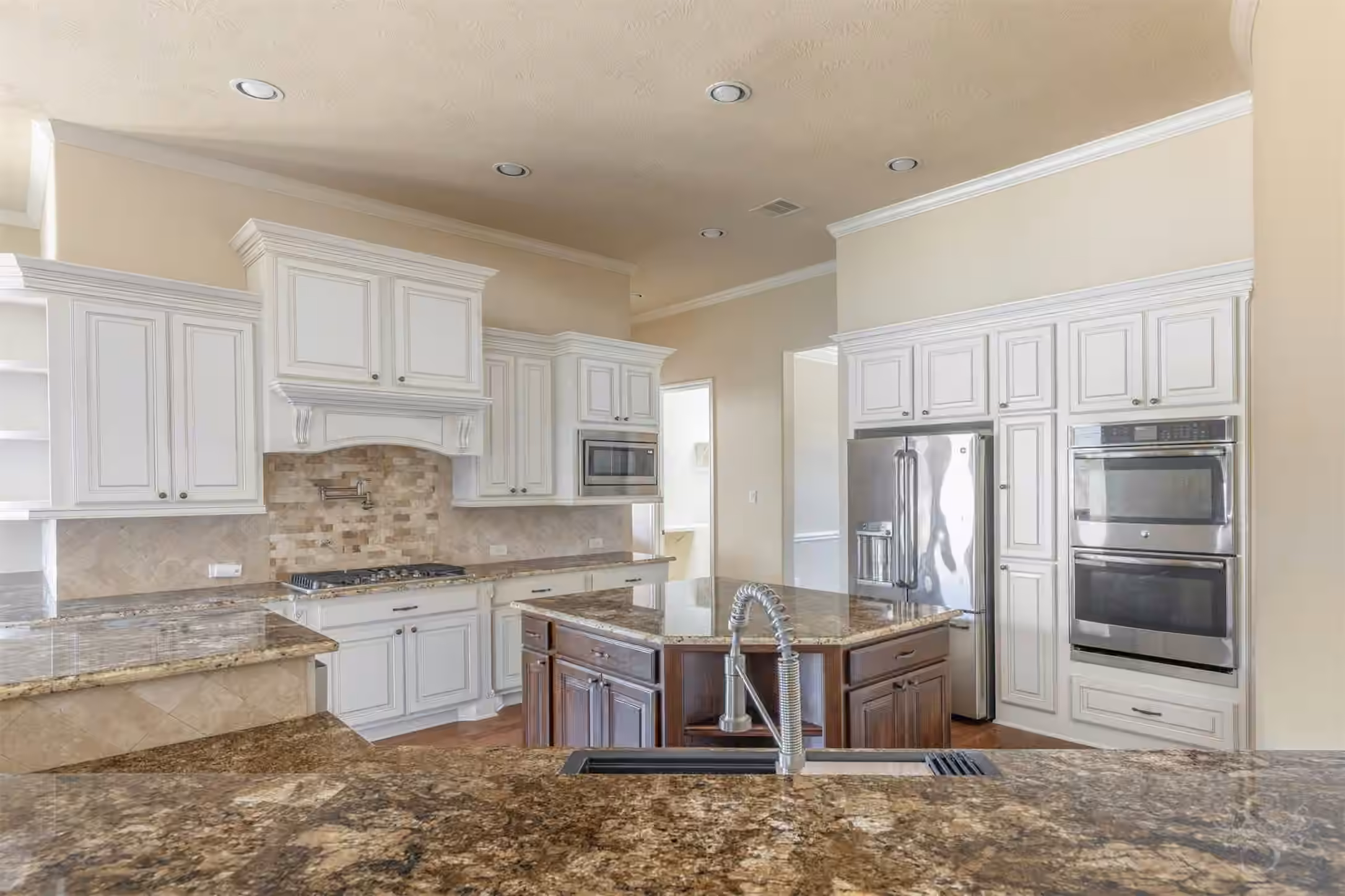 Photo 4 of 5803 Mustang Ridge Lane, Fulshear, TX