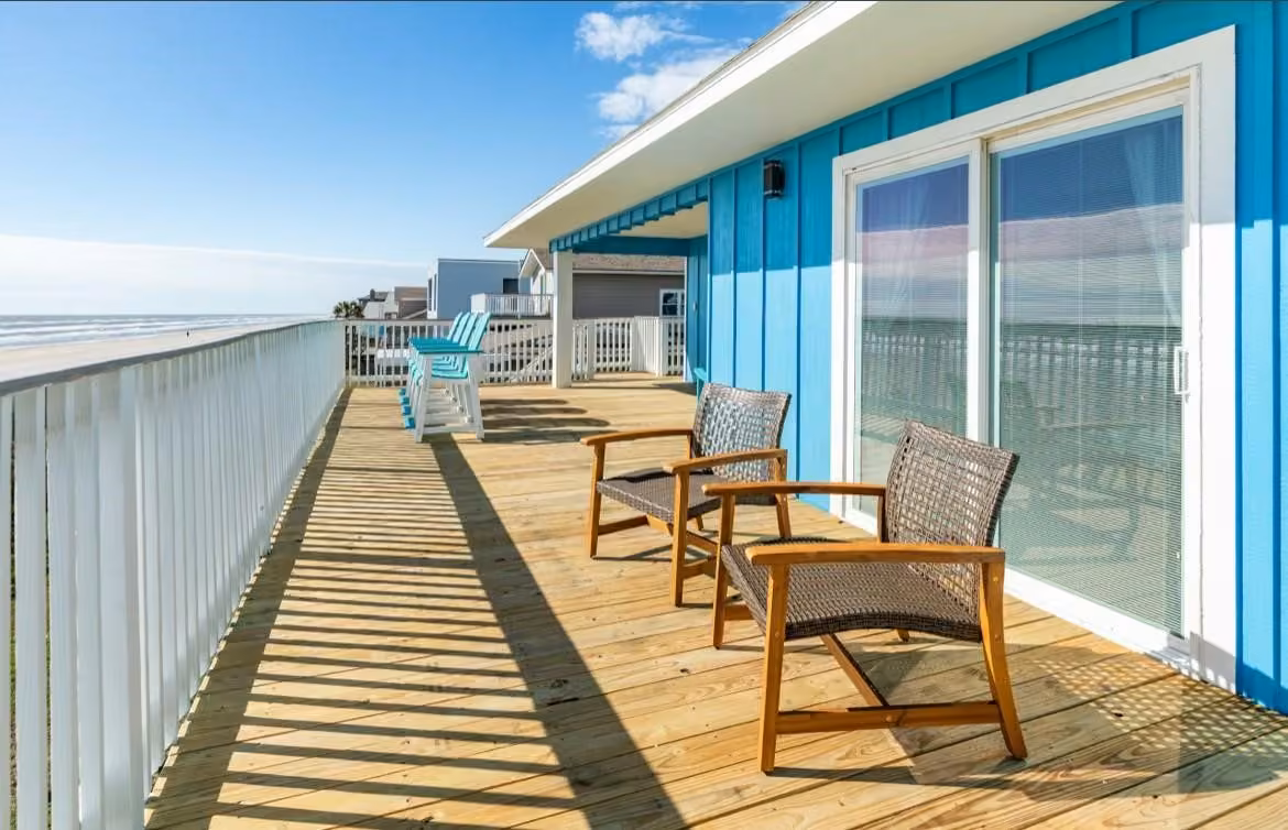 Photo 3 of 16627 Jamaica Beach Road, Galveston, TX