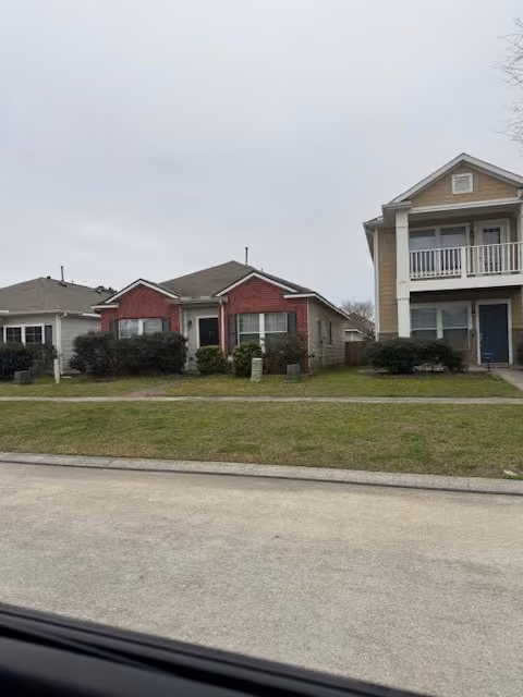 Photo 3 of 21875 Mossy Field Lane, Spring, TX