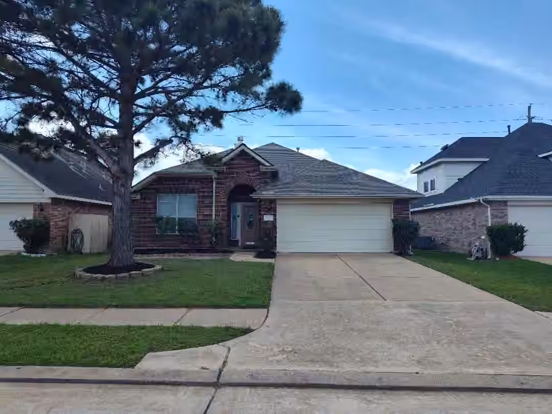 Photo 3 of 6327 Bonnie Chase Lane, Katy, TX