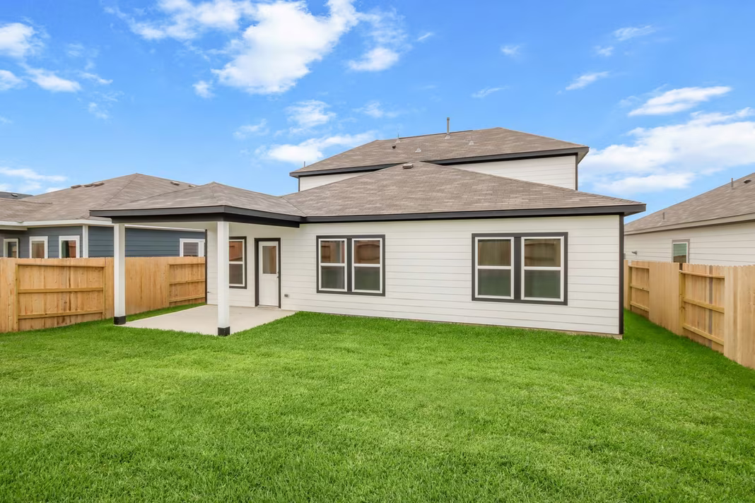 Photo 4 of 533 Wax Myrtle Way, Hockley, TX