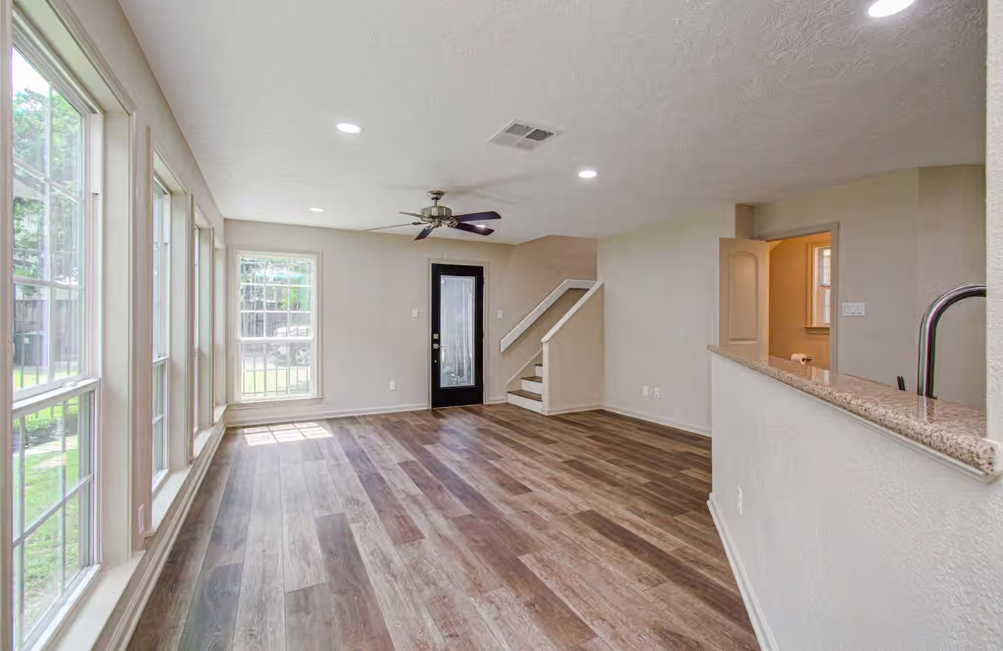 Photo 3 of 3816 Brandt Street, Houston, TX