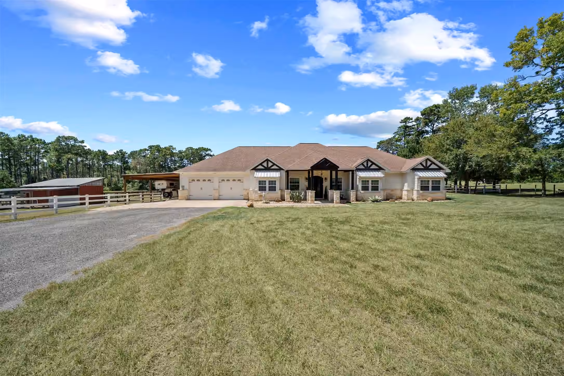 Photo 5 of 46509 Mcgill Road, Plantersville, TX