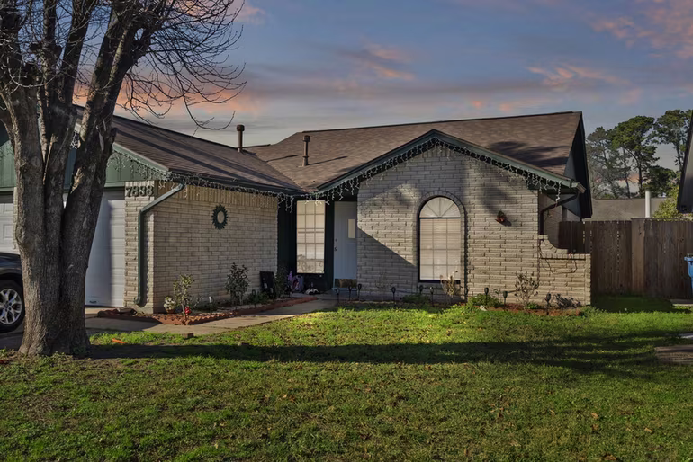Photo of 7838 Breezeway Street, Houston, TX 77040