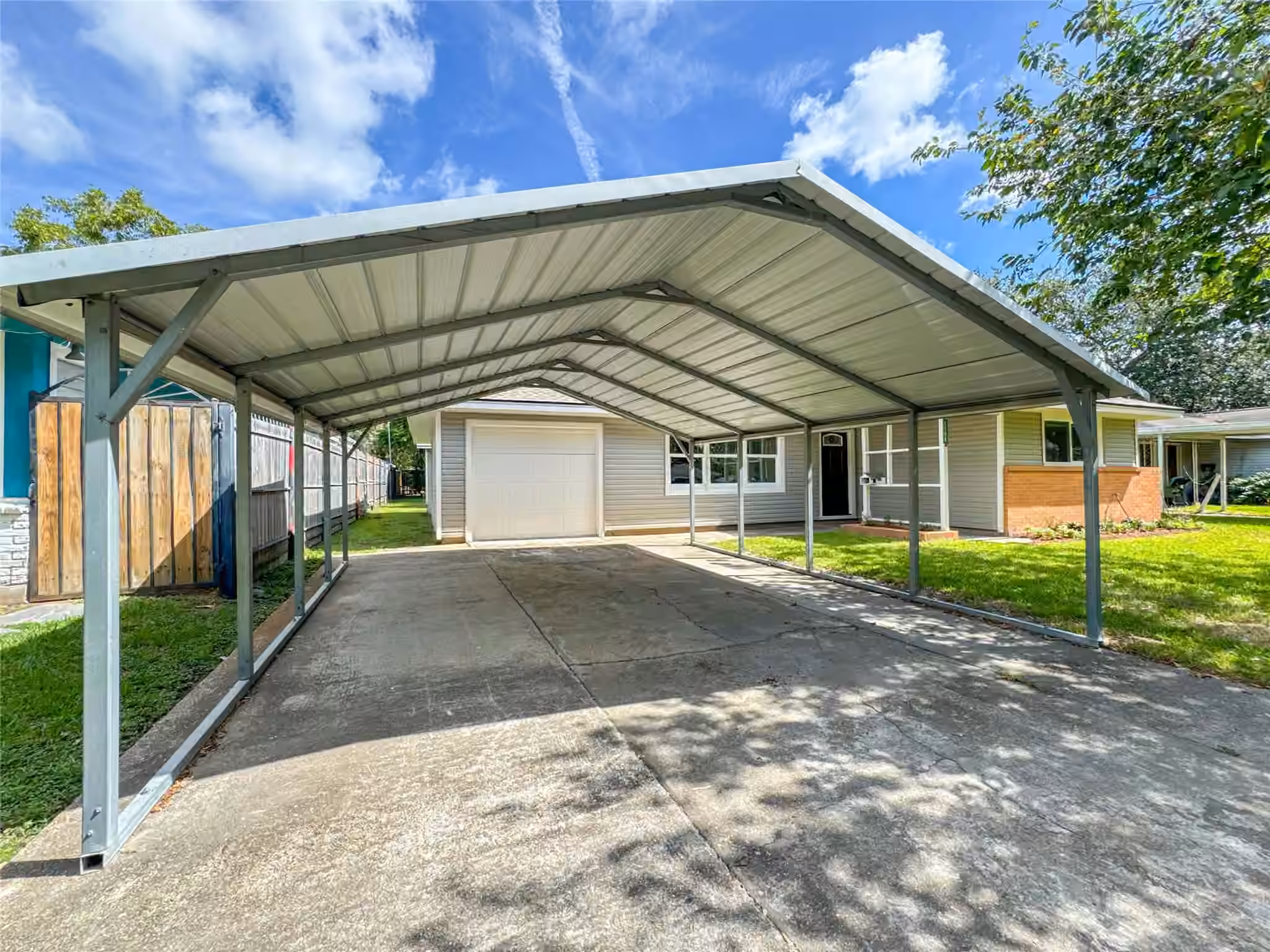 Photo 5 of 1108 Prune Street, La Marque, TX
