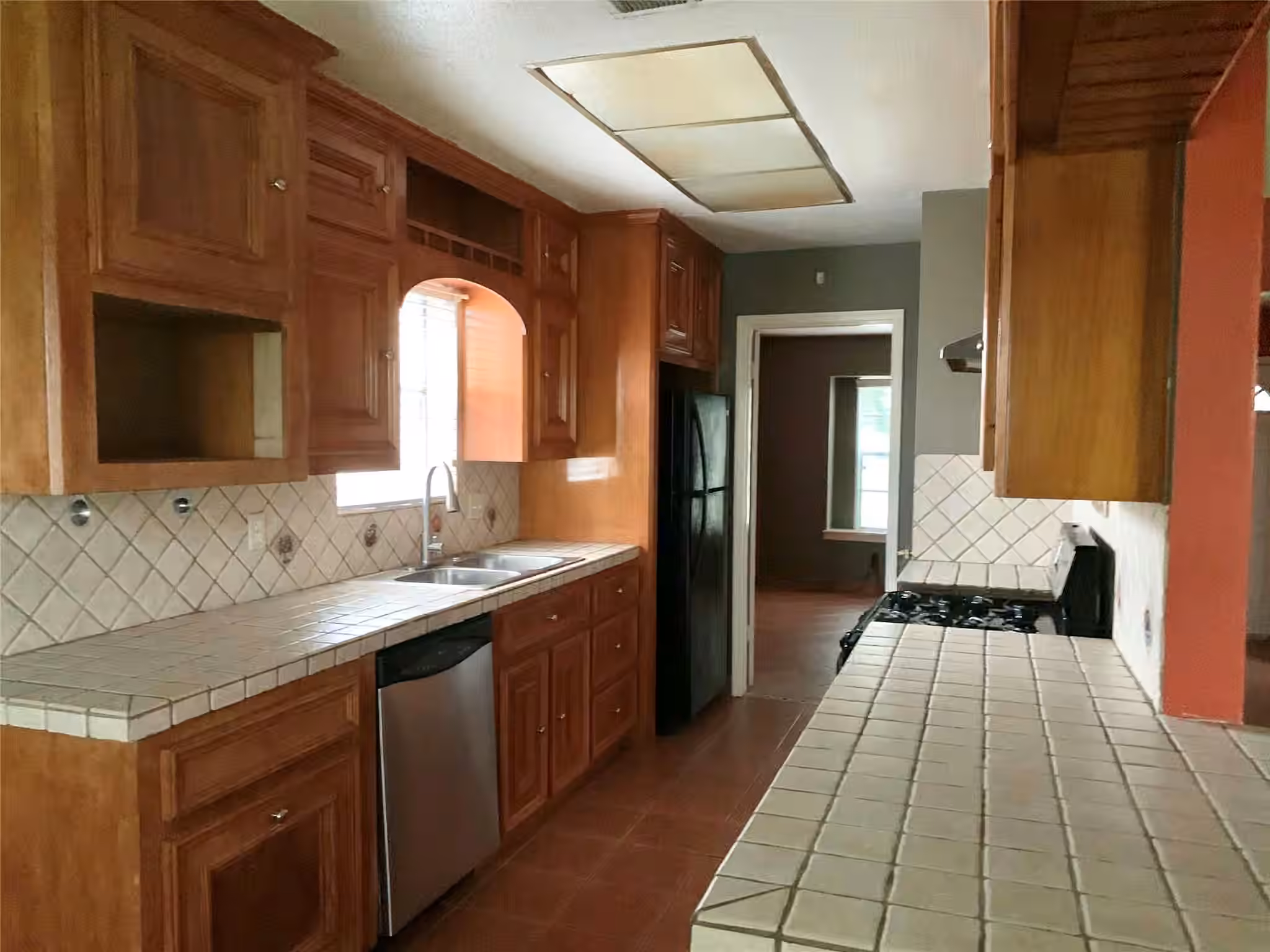 Photo 5 of 11315 Stroud Drive, Houston, TX