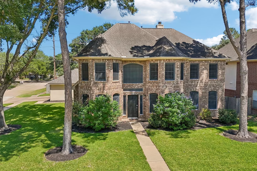 Photo 2 of 227 Cheddington Drive, Katy, TX