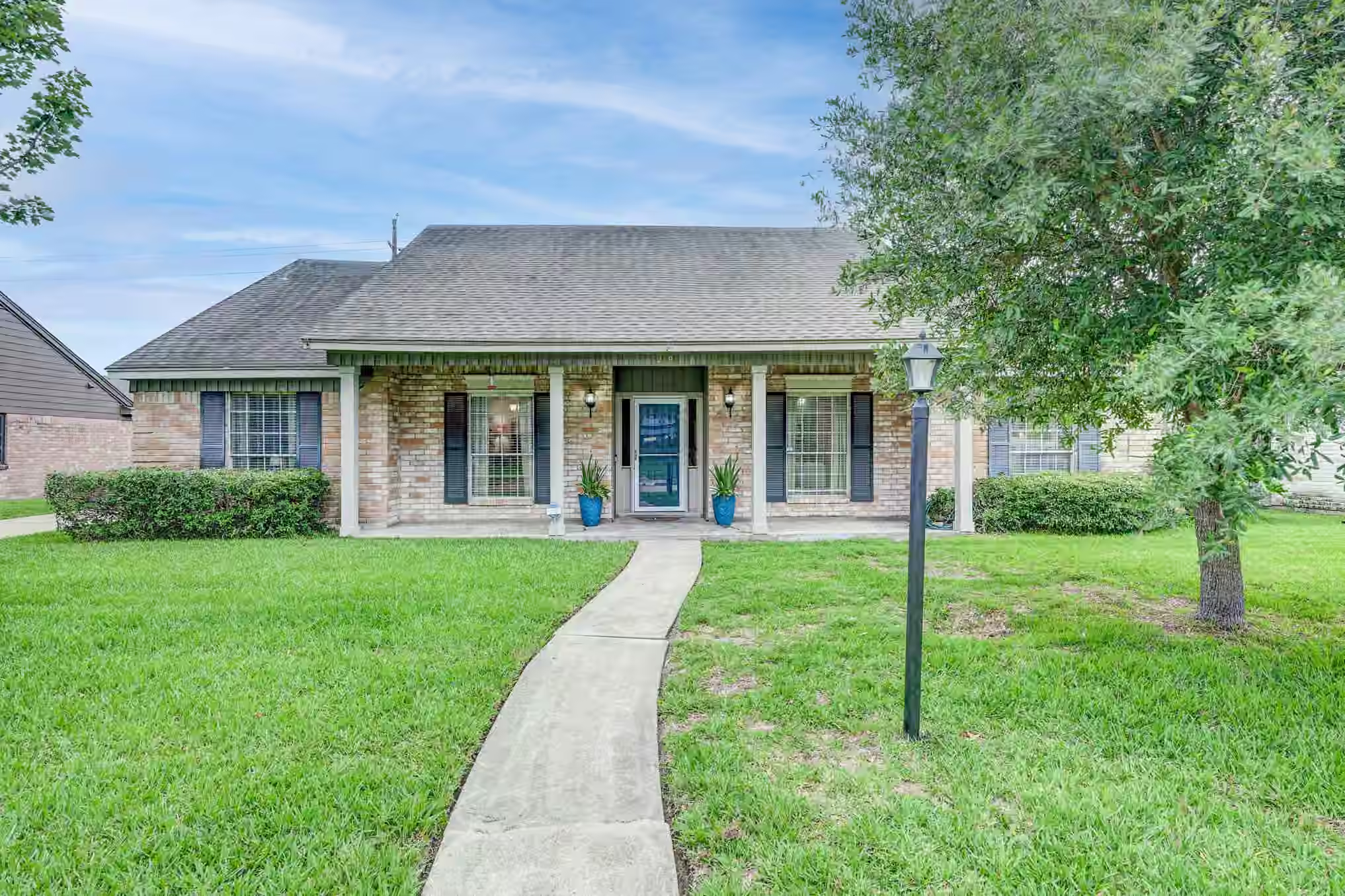 Photo of 12906 Advance Drive, Houston, TX