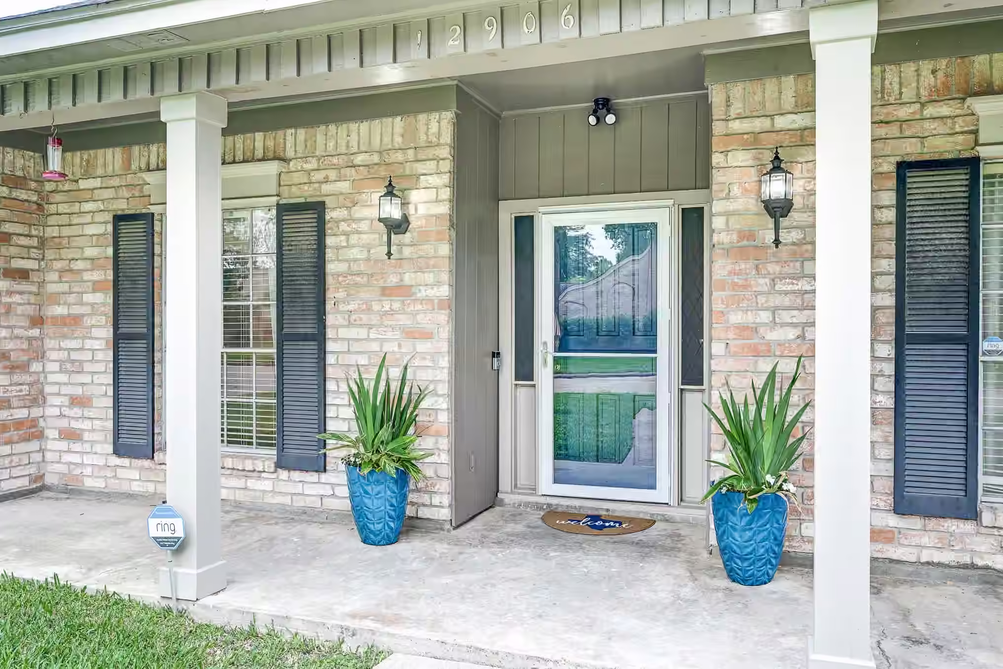Photo 5 of 12906 Advance Drive, Houston, TX