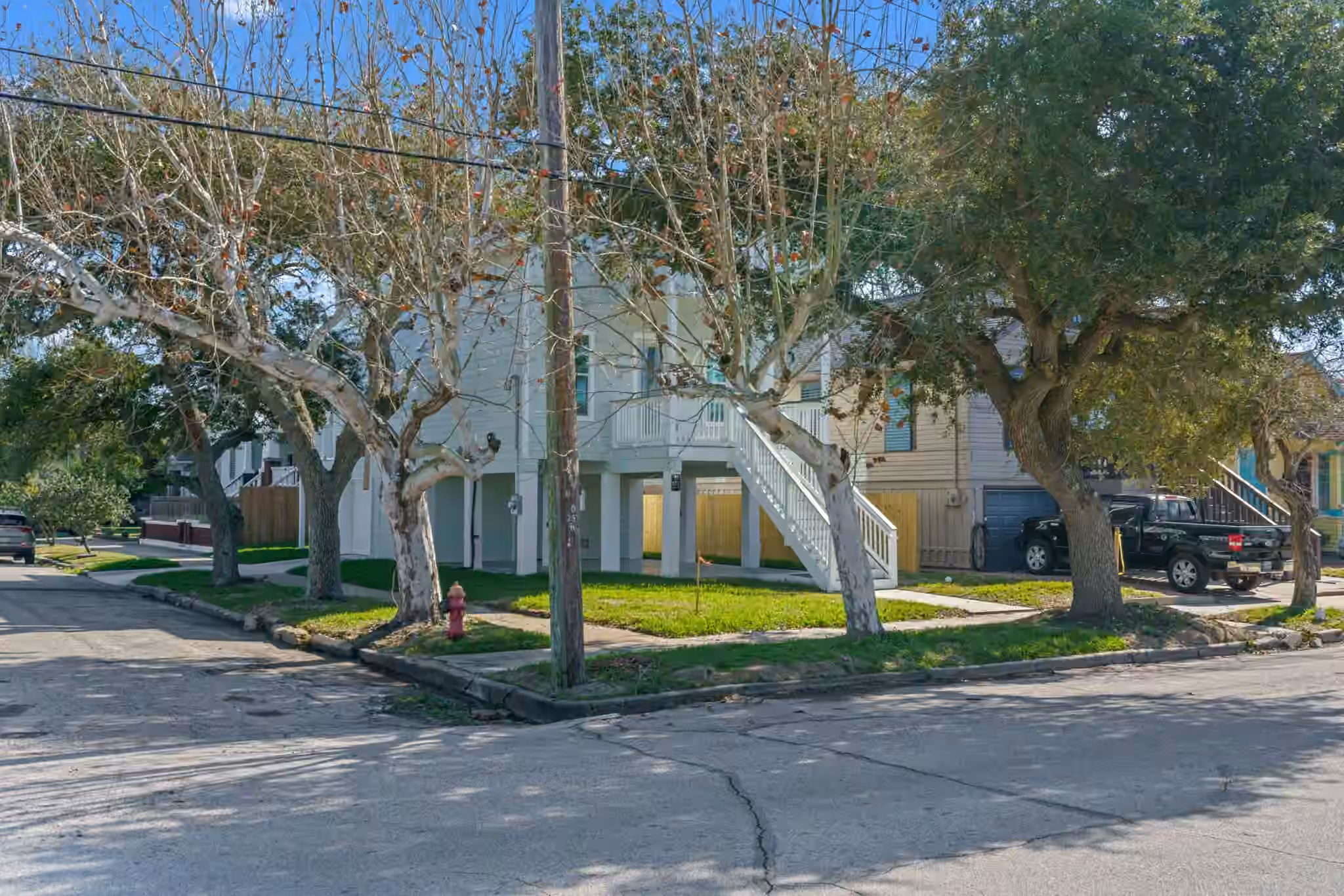 Photo 4 of 2202 31st Street, Galveston, TX