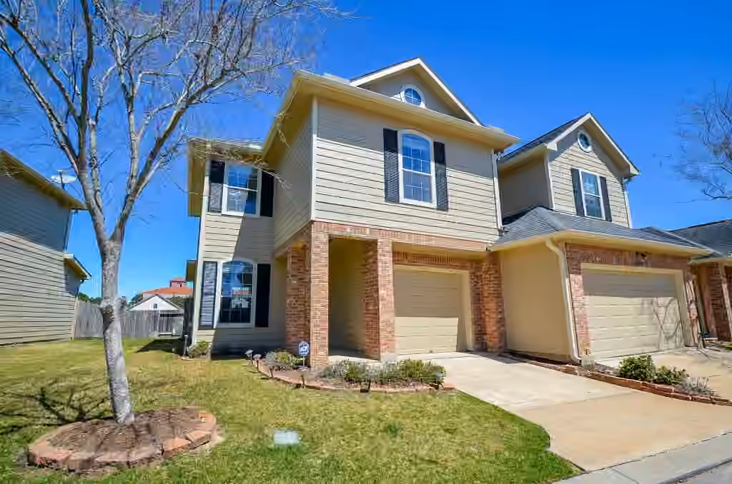 Photo 2 of 20926 Sun Creek Drive, Katy, TX