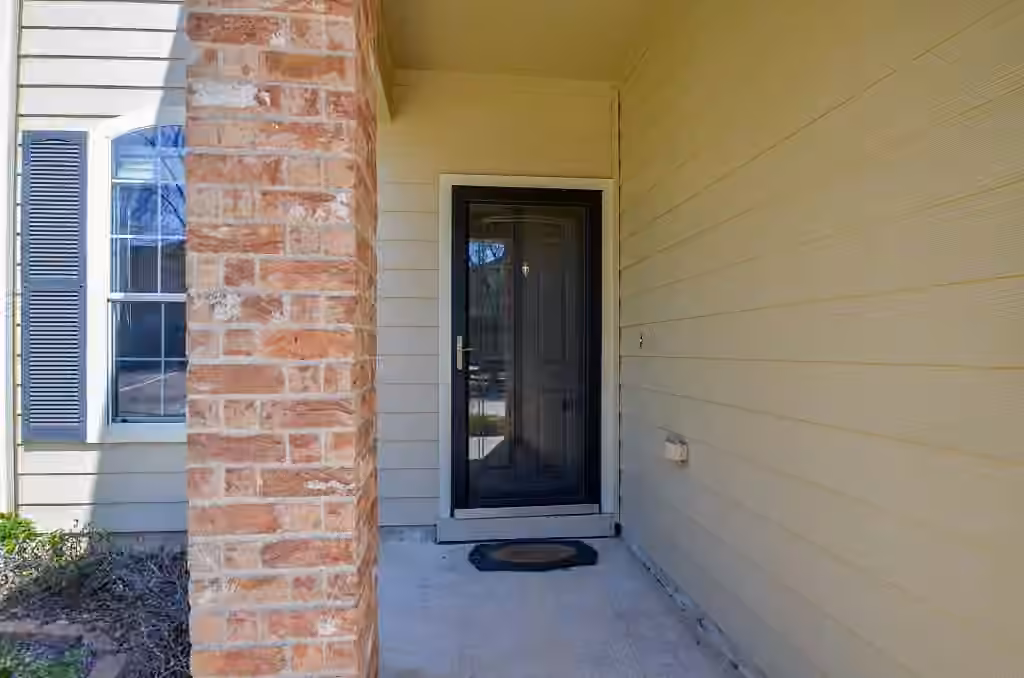 Photo 3 of 20926 Sun Creek Drive, Katy, TX
