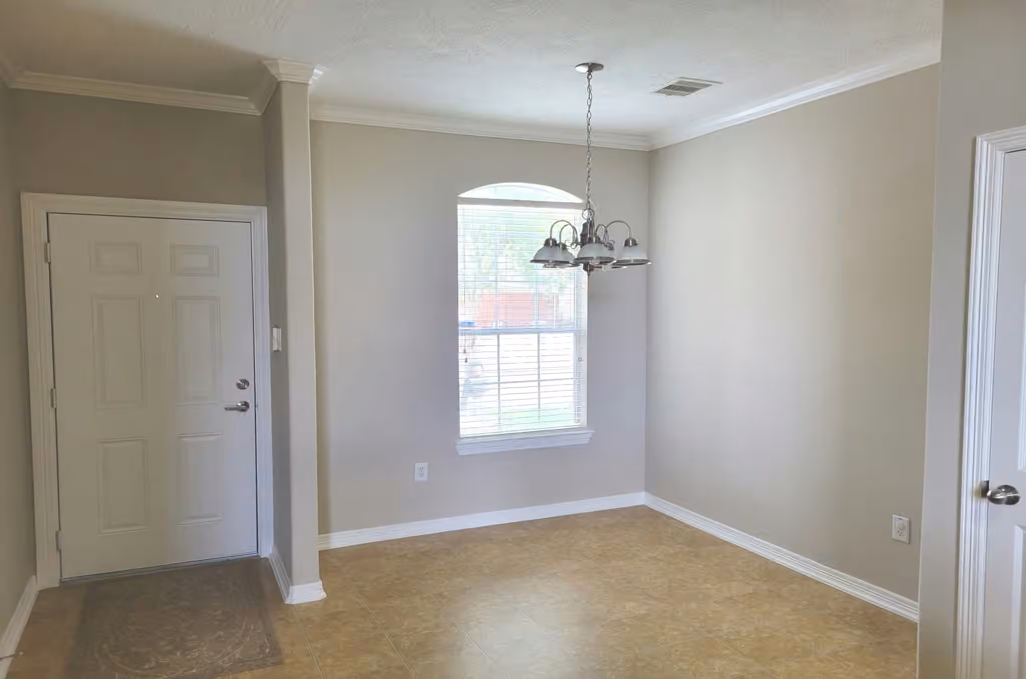 Photo 5 of 20926 Sun Creek Drive, Katy, TX