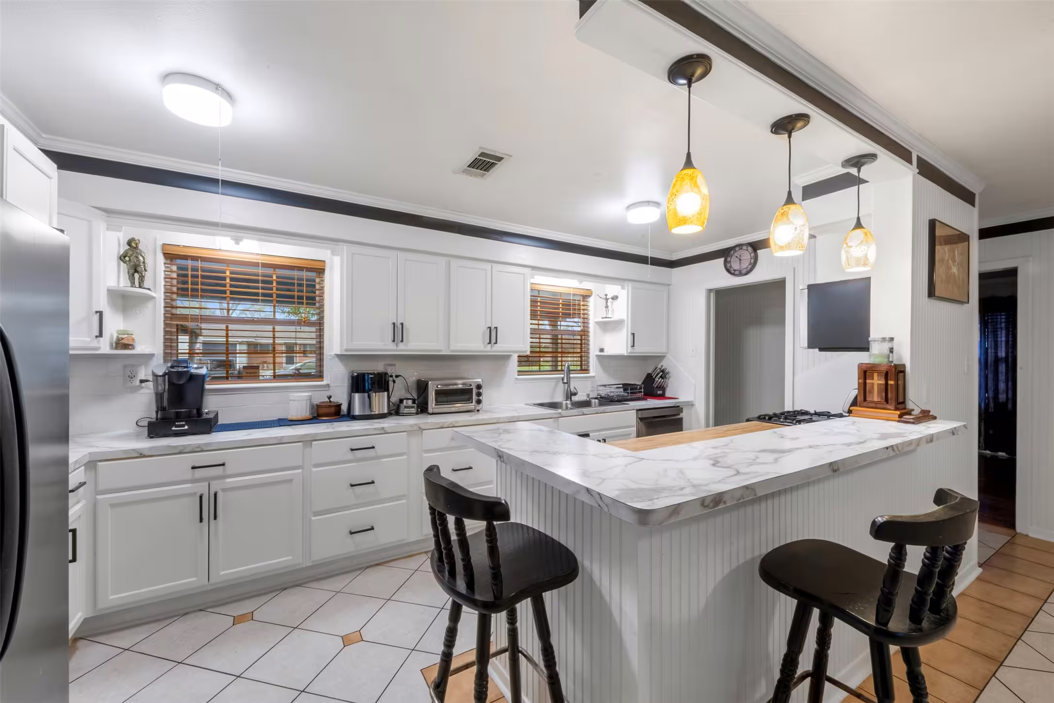 Photo 4 of 5519 Cheshire Lane, Houston, TX