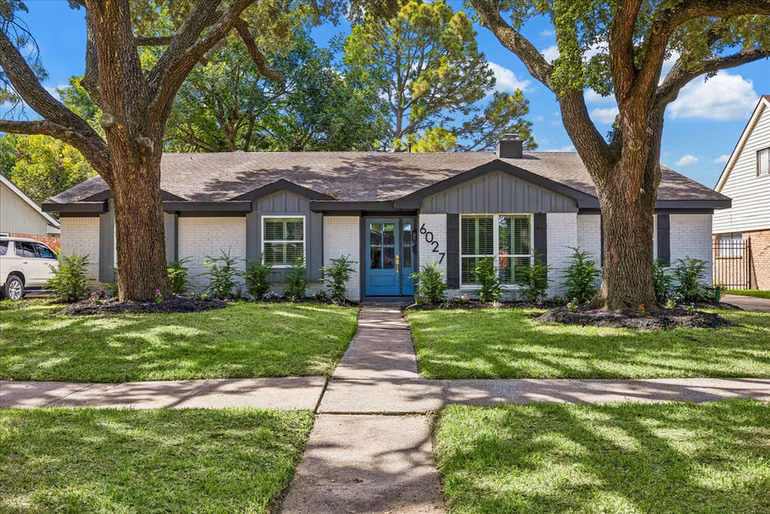 Photo of 6027 Valkeith Drive, Houston, TX 77096