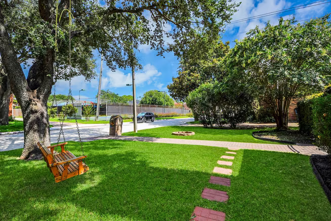 Photo 3 of 3238 Ashton Park Drive, Houston, TX