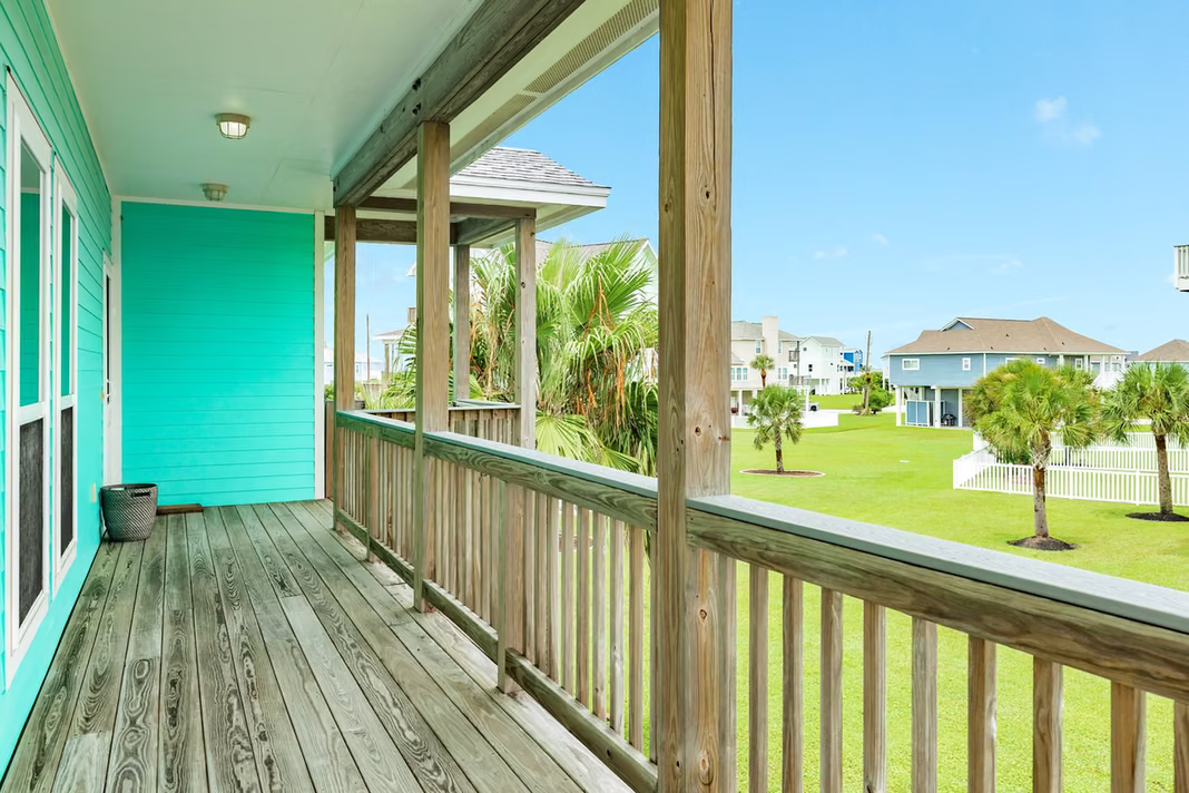 Photo 6 of 25126 Sausalito Drive, Galveston, TX