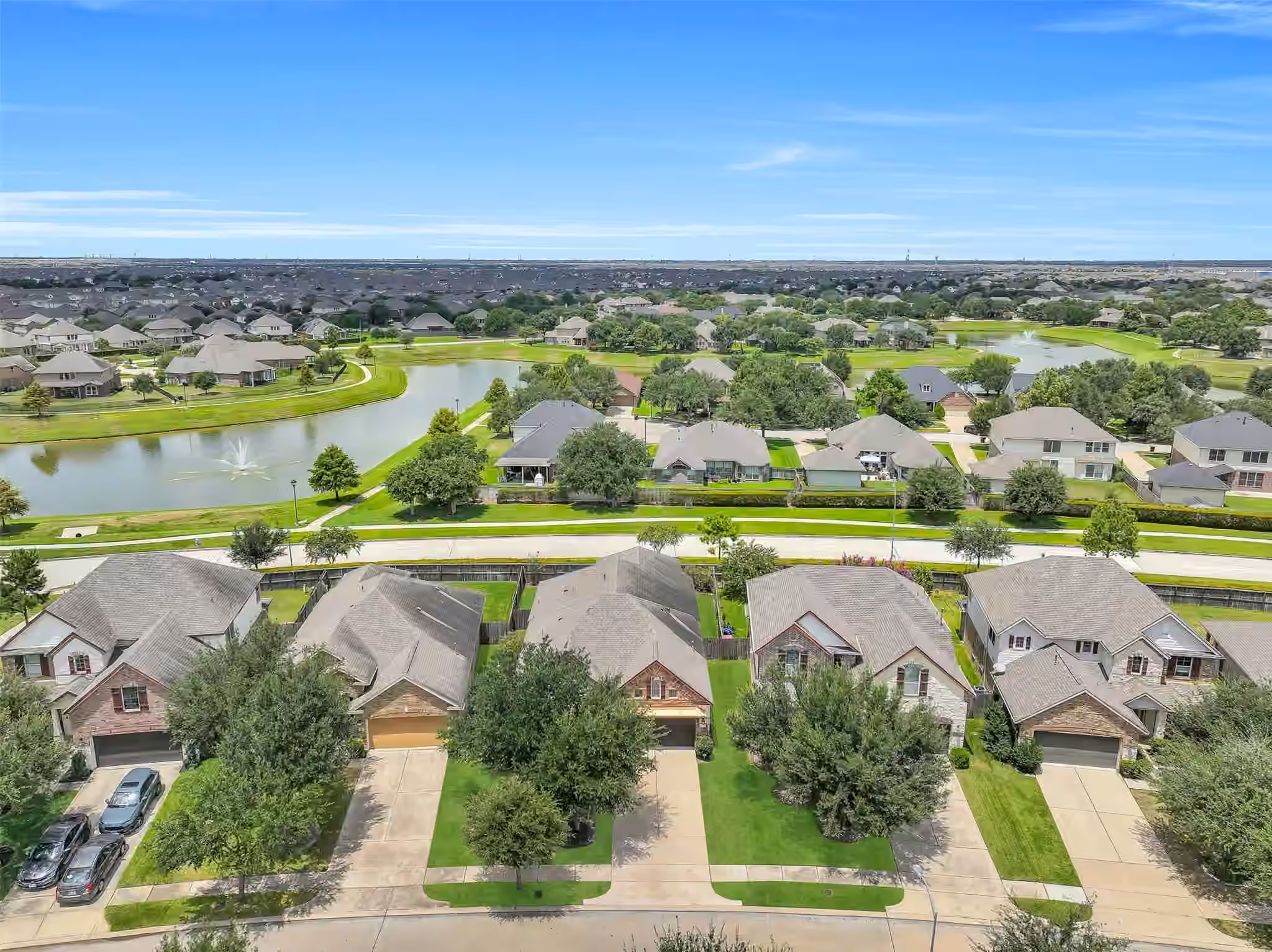 Photo 2 of 8211 Lockridge Terrace Lane, Cypress, TX