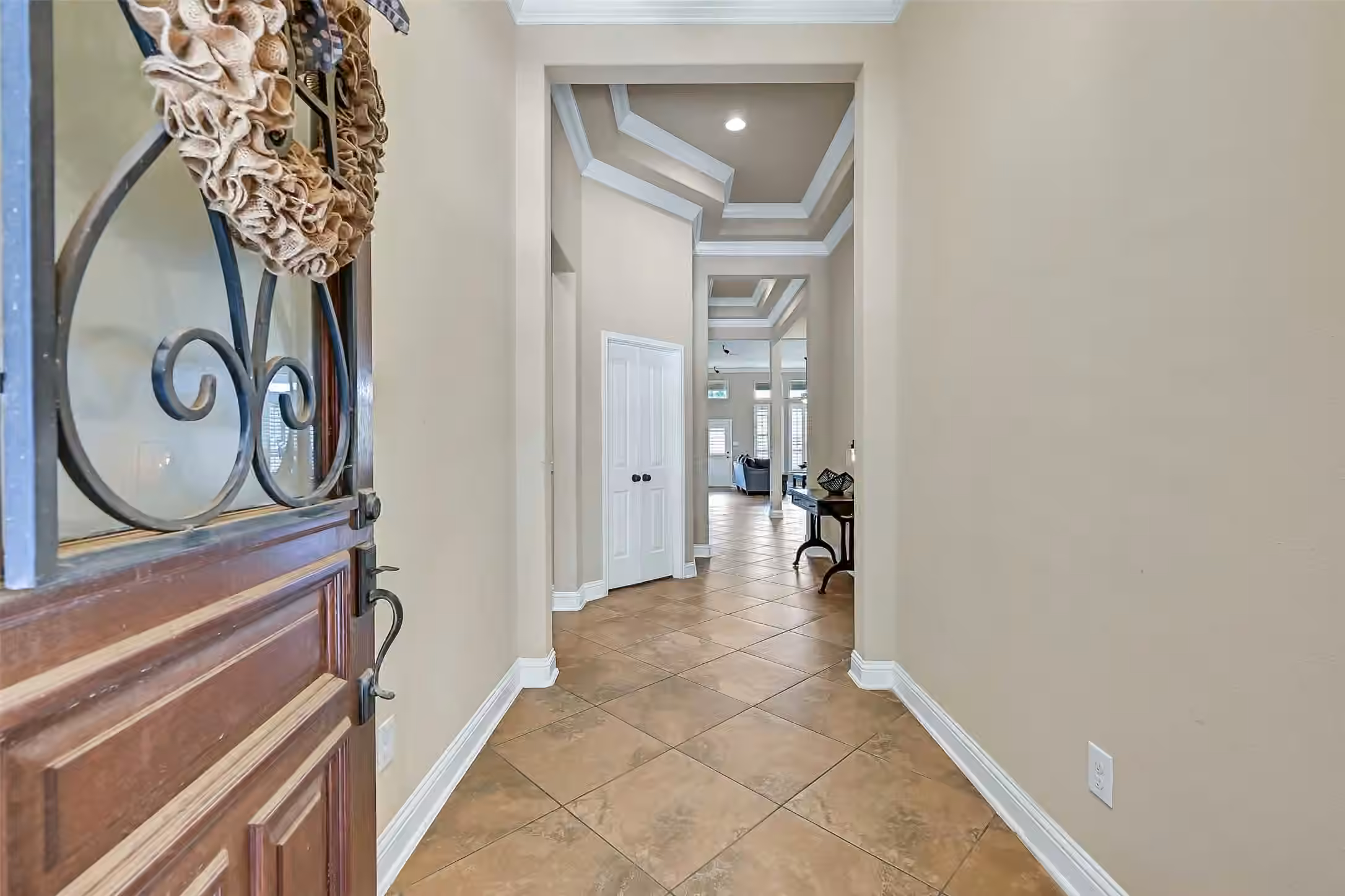 Photo 4 of 8211 Lockridge Terrace Lane, Cypress, TX
