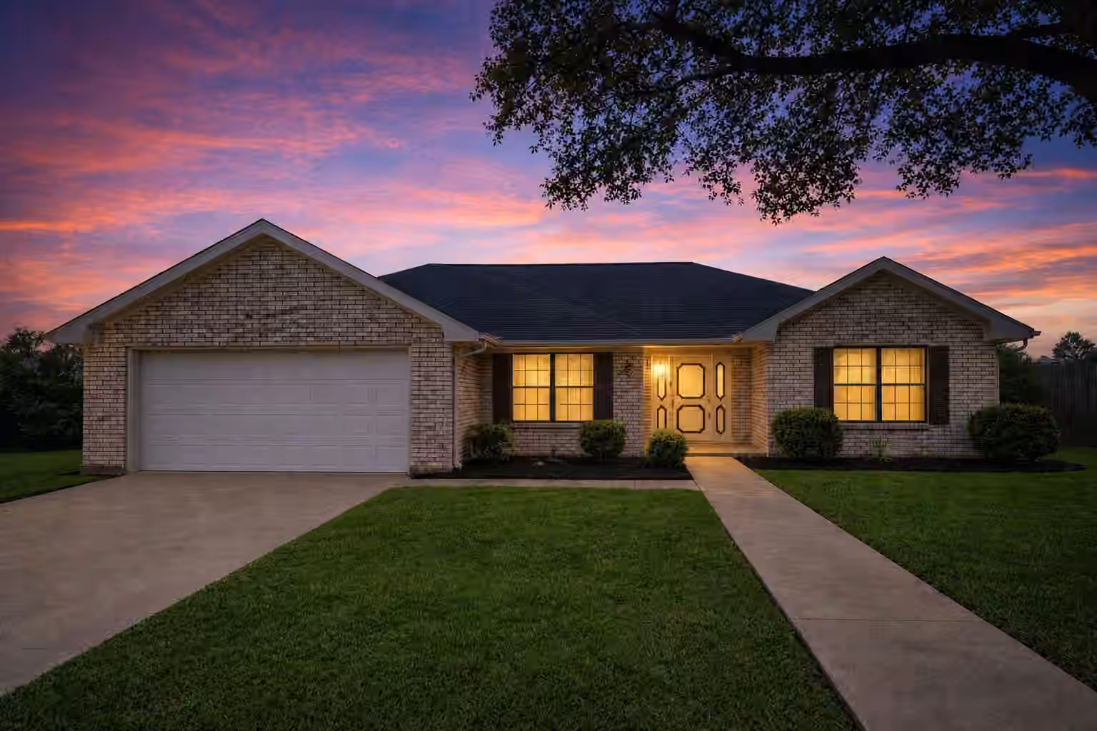 Photo of 805 Bormann Street, Brenham, TX