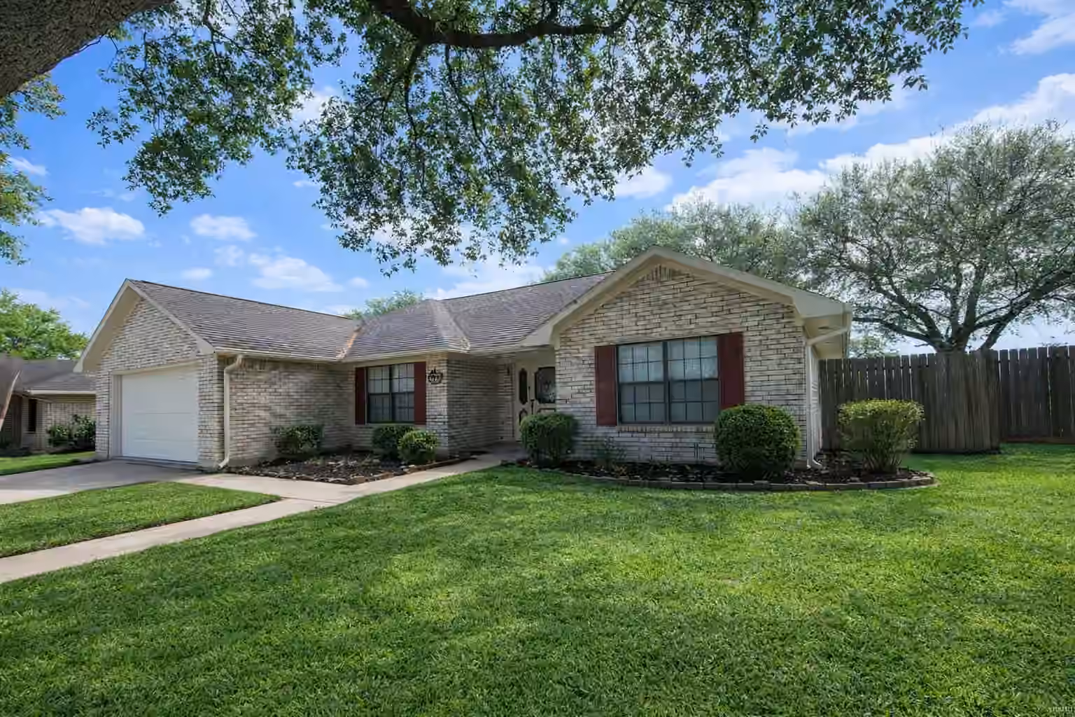Photo 2 of 805 Bormann Street, Brenham, TX