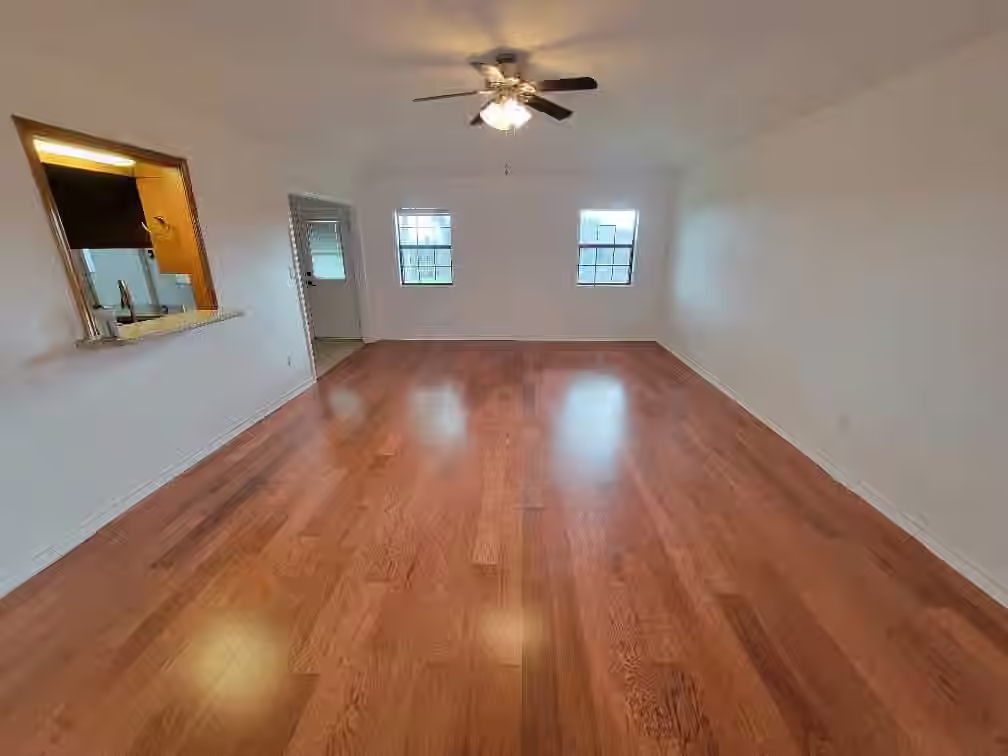 Photo 6 of 805 Bormann Street, Brenham, TX