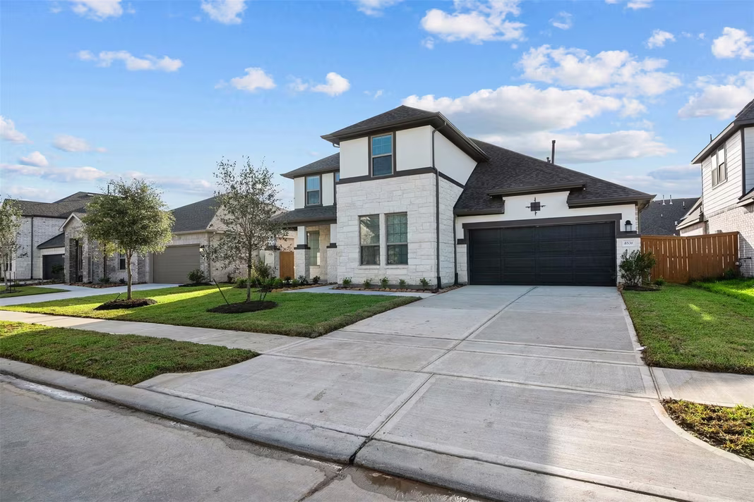 Photo 2 of 8531 Oceanmist Cove Drive, Cypress, TX