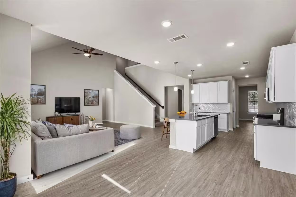 Photo 5 of 8531 Oceanmist Cove Drive, Cypress, TX