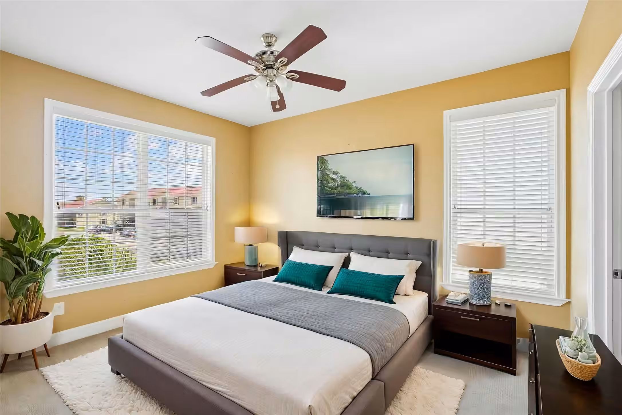 Photo 4 of 7000 Seawall Boulevard 923, Galveston, TX