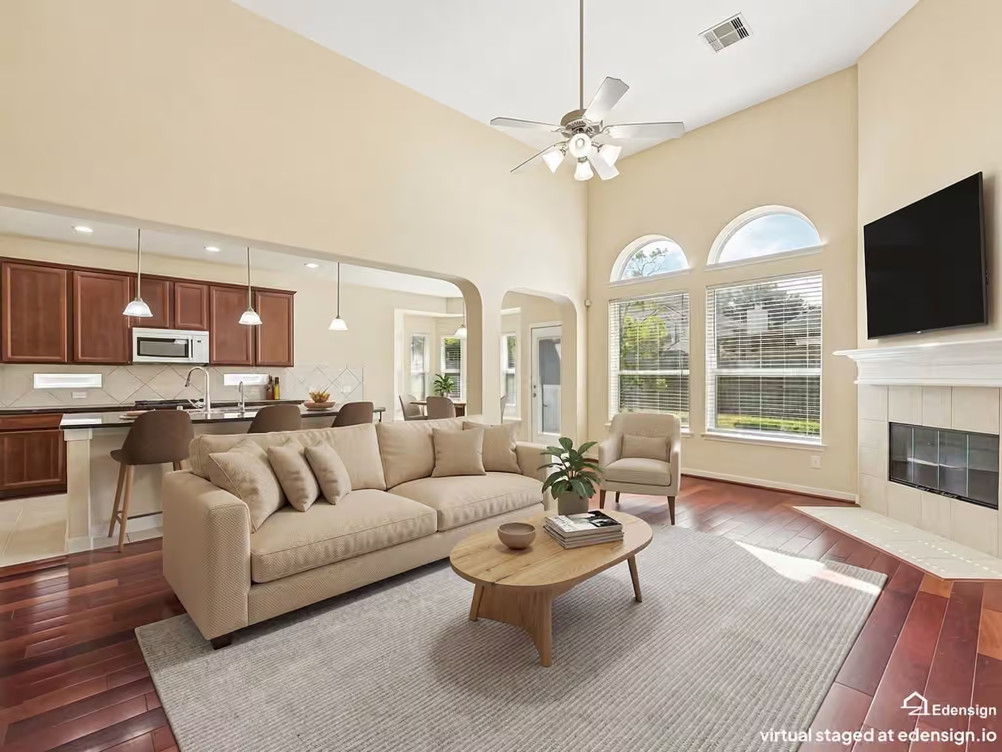Photo 5 of 811 Arlington Pointe Drive, League City, TX