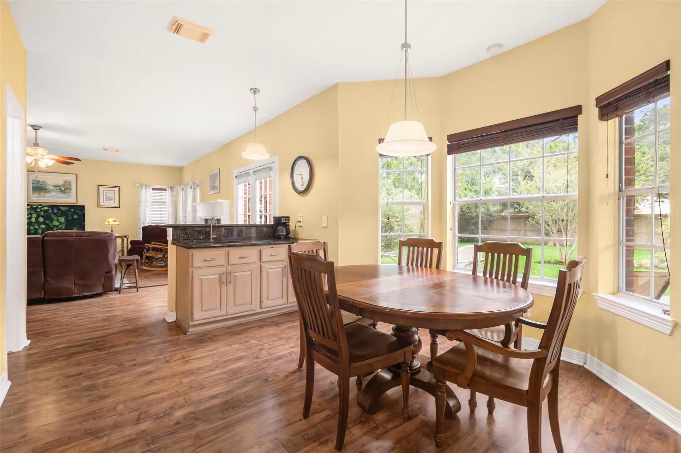 Photo 5 of 1735 Les Talley Drive, El Lago, TX