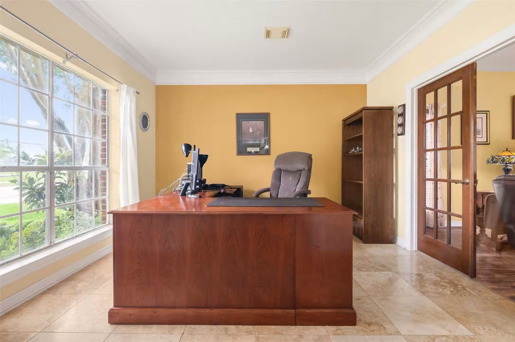 Photo 7 of 1735 Les Talley Drive, El Lago, TX