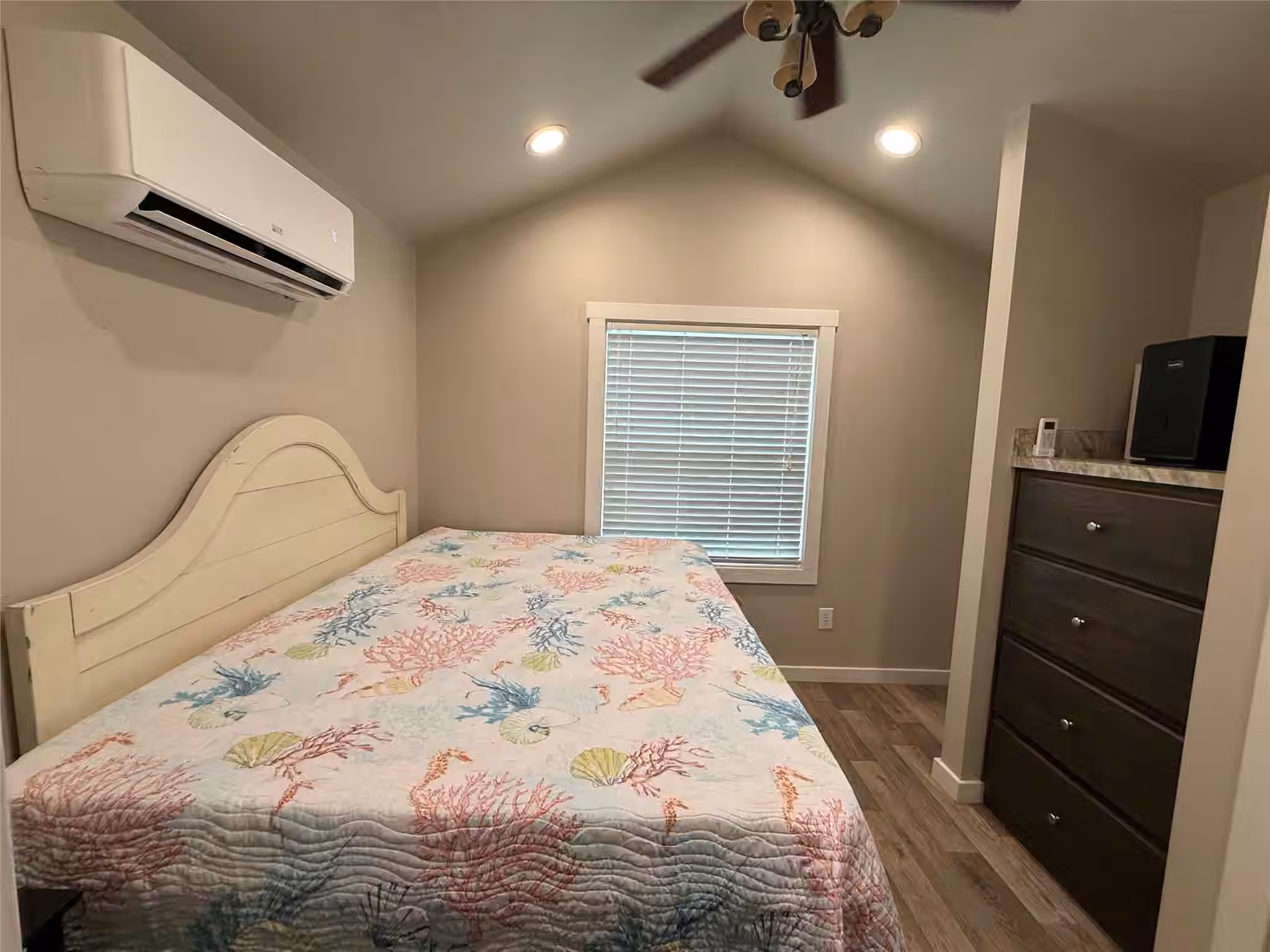 Photo 3 of 4806 Palm, Bacliff, TX