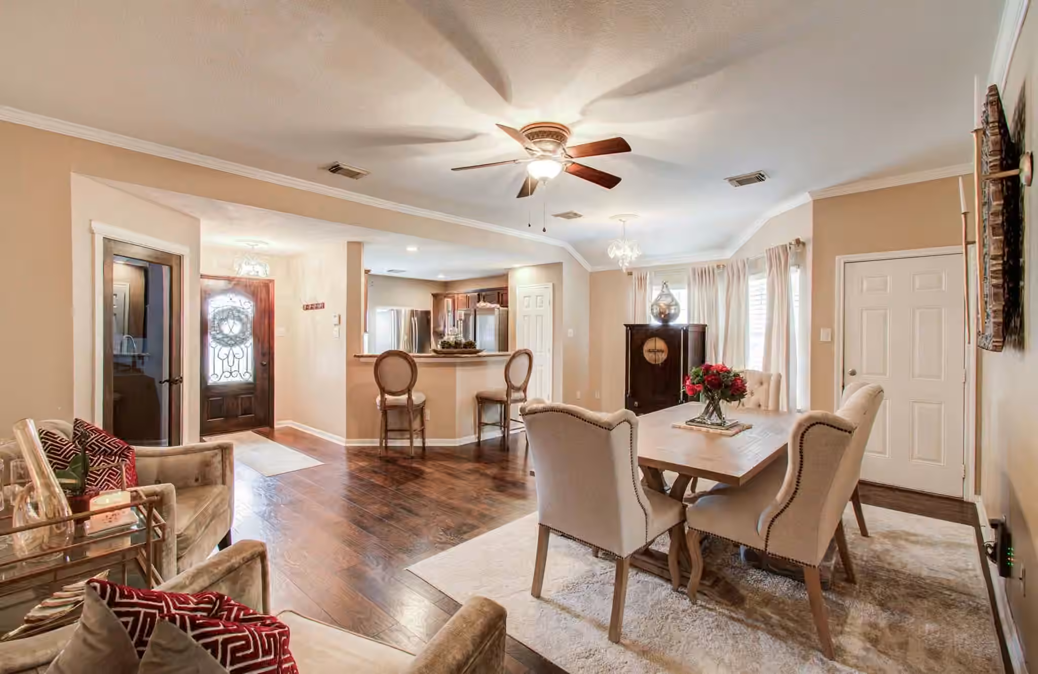 Photo 3 of 2516 Vaughn Street, Houston, TX