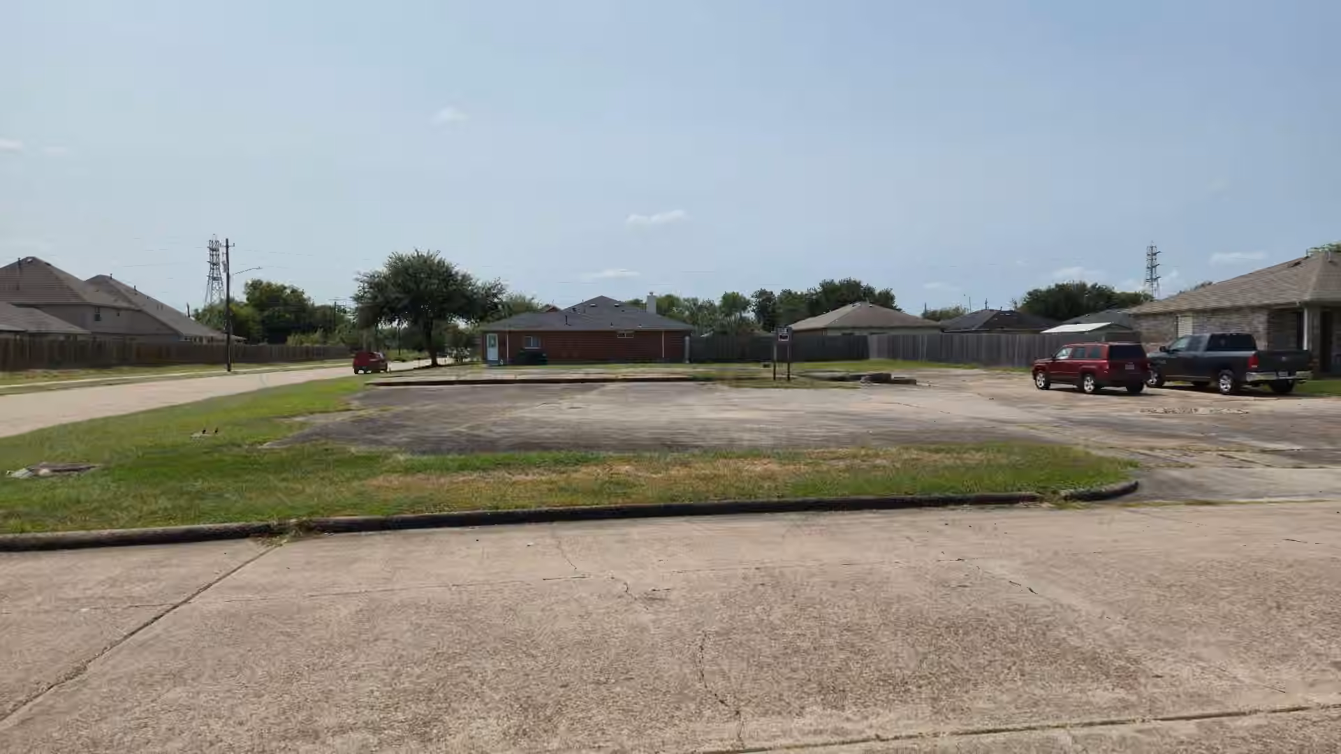 Photo 7 of 5250 Park Village Drive, Houston, TX