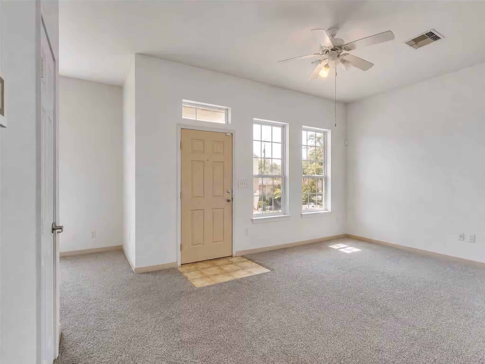Photo 4 of 1510 36th Street, Galveston, TX