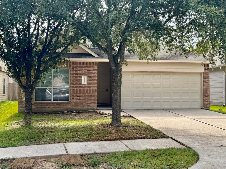 Photo of 21603 Falvel Sunrise Court, Spring, TX 77388
