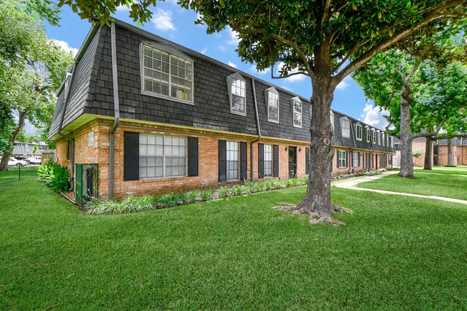 Photo 3 of 9001 Gaylord Street 4, Houston, TX